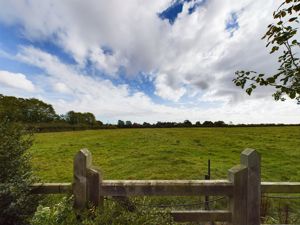 Views to Rear- click for photo gallery